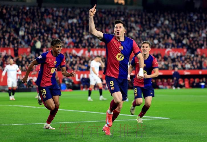 莱万:我们知道如何击败皇马 京多安阿劳霍间没问题 莱万:我们知道如何击败皇马 京多安阿劳霍间没问题